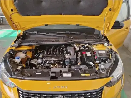 Photo 6 Peugeot 208  PureTech 75 S&S BVM5 Active