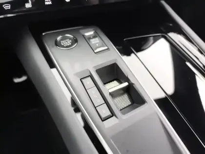 Photo 23 Peugeot 508  SW Hybrid 180 e-EAT8 Allure