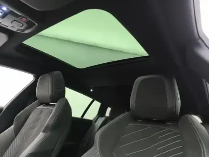 Photo 24 Peugeot 508  SW Hybrid 180 e-EAT8 Allure