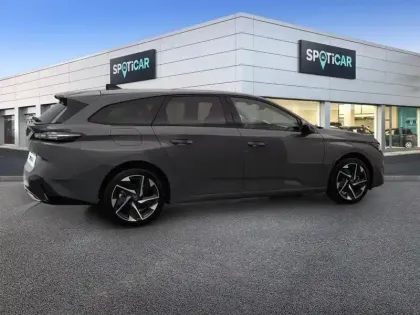 Photo 27 Peugeot 308  SW Hybrid 145 e-DCS6 GT