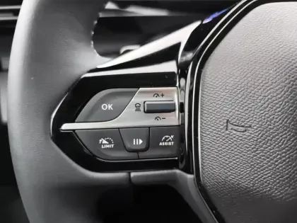 Photo 18 Peugeot 308  SW Hybrid 145 e-DCS6 GT