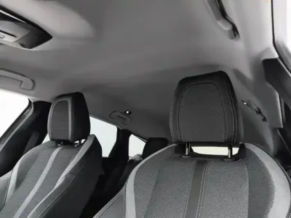 Photo 24 Peugeot 308  SW Hybrid 145 e-DCS6 GT