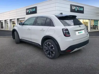 Photo 29 Fiat 600  1.2 Hybrid 100ch DCT6 La Prima