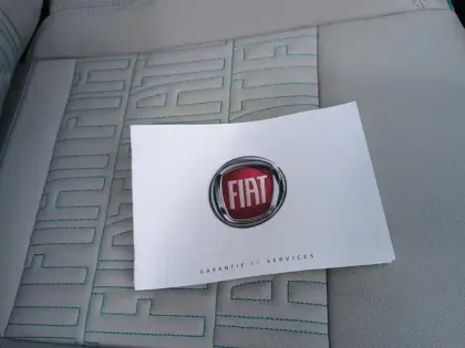 Photo 15 Fiat 600  1.2 Hybrid 100ch DCT6 La Prima