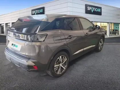 Photo 27 Peugeot 3008  Hybrid 225 e-EAT8 Allure Pack