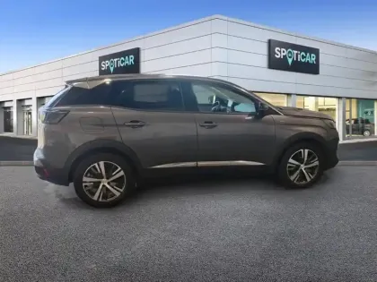 Photo 5 Peugeot 3008  Hybrid 225 e-EAT8 Allure Pack