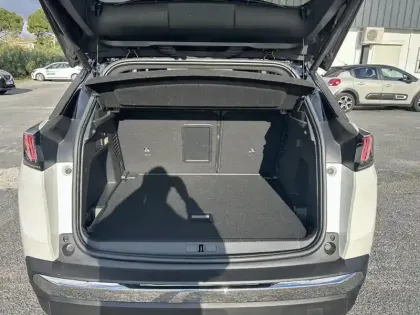 Photo 7 Peugeot 3008  BlueHDi 130ch S&S EAT8 GT