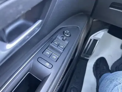 Photo 19 Peugeot 3008  BlueHDi 130ch S&S EAT8 GT