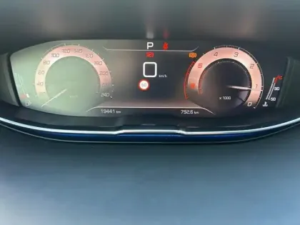 Photo 20 Peugeot 3008  BlueHDi 130ch S&S EAT8 GT