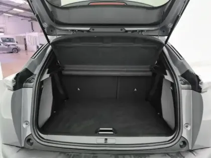 Photo 7 Peugeot 2008  PureTech 130 S&S EAT8 Allure