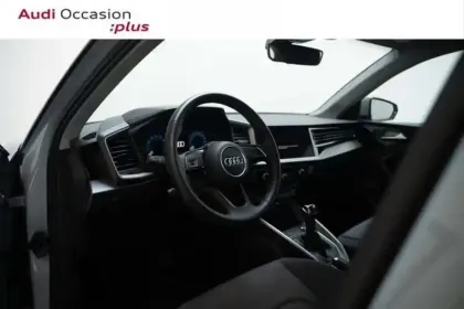 Photo 8 Audi A1 30 TFSI 116 ch S tronic 7 Design