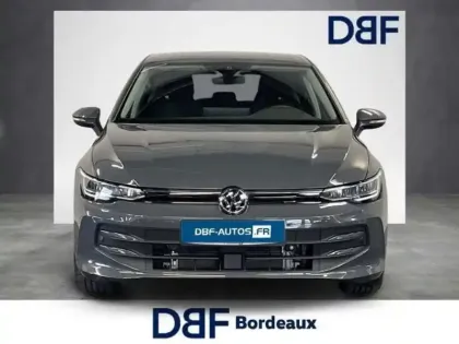 Photo 6 Volkswagen Golf 1.5 eHybrid 204 DSG6 VW Edition