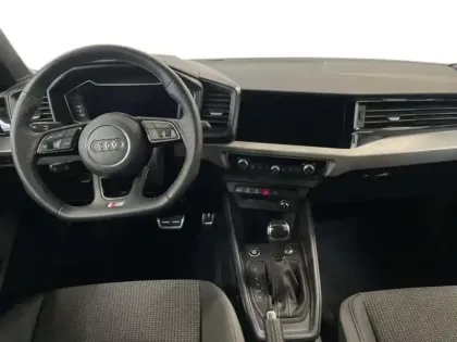 Photo 7 Audi A1 30 TFSI 116 ch S tronic 7 S line Plus