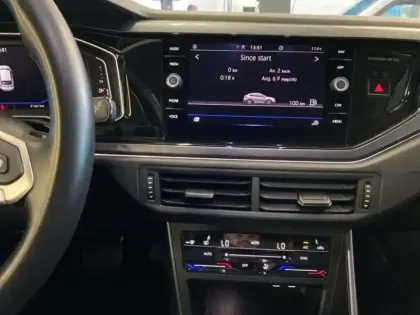 Photo 9 Volkswagen Taigo 1.0 TSI 110 DSG7 Style