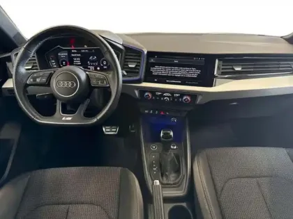Photo 7 Audi A1 30 TFSI 116 ch S tronic 7 S line