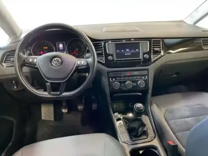 Photo 17 Volkswagen Golf Sportsvan 1.4 TSI 125 BMT Série Spéciale Allstar