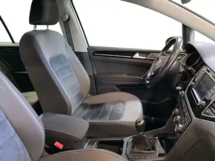 Photo 7 Volkswagen Golf Sportsvan 1.4 TSI 125 BMT Série Spéciale Allstar