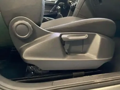 Photo 8 Volkswagen Golf Sportsvan 1.4 TSI 125 BMT Série Spéciale Allstar