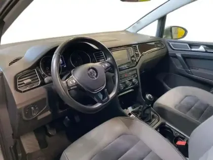 Photo 18 Volkswagen Golf Sportsvan 1.4 TSI 125 BMT Série Spéciale Allstar