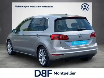 Photo 12 Volkswagen Golf Sportsvan 1.4 TSI 125 BMT Série Spéciale Allstar