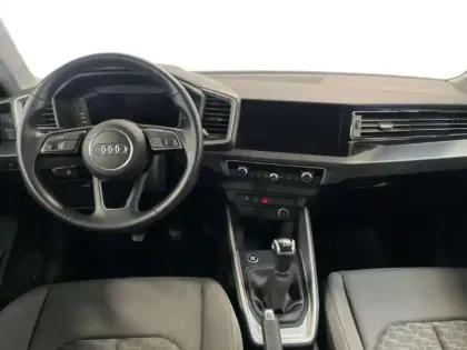 Photo 7 Audi A1 25 TFSI 95 ch BVM5 Advanced