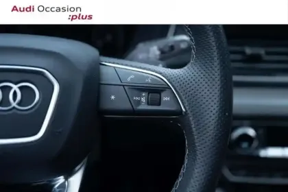 Photo 7 Audi Q5 50 TFSIe 299 S tronic 7 Quattro S line