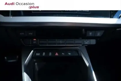 Photo 6 Audi A3 35 TFSI Mild Hybrid 150 S tronic 7 S line