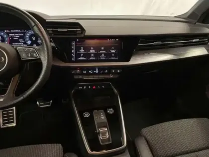 Photo 9 Audi A3 35 TFSI Mild Hybrid 150 S tronic 7 S line