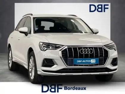 Photo 5 Audi Q3 35 TFSI 150 ch S tronic 7 Design Luxe