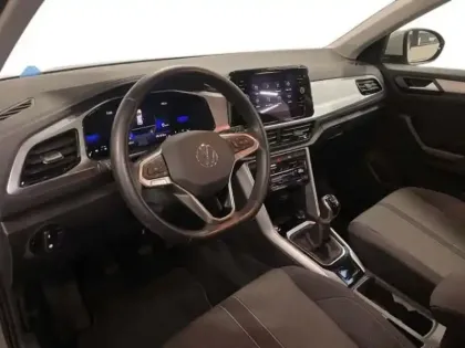 Photo 8 Volkswagen T-roc 1.0 TSI 110 START/STOP BVM6 Life