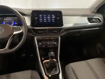 Photo 9 Volkswagen T-roc 1.0 TSI 110 START/STOP BVM6 Life