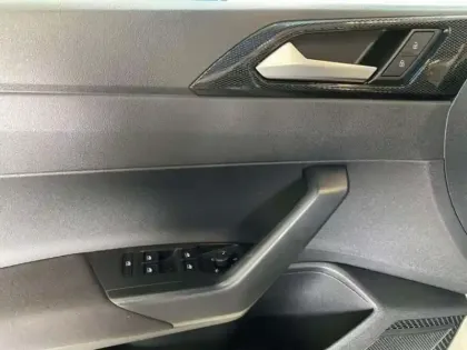 Photo 9 Volkswagen Taigo 1.0 TSI 110 DSG7 Life Plus