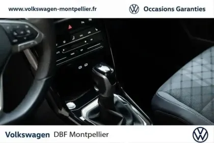 Photo 6 Volkswagen T-roc 1.5 TSI EVO2 150 Start/Stop DSG7 R-Line Edition