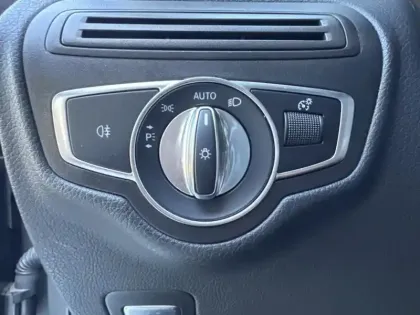 Photo 16 Mercedes Classe GLC  220 d 4MATIC SUV AMG Line