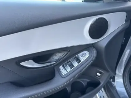 Photo 14 Mercedes Classe GLC  220 d 4MATIC SUV AMG Line