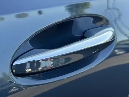 Photo 11 Mercedes Classe A 200 d AMG Line