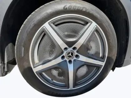 Photo 8 Mercedes EQE 350 4MATIC SUV AMG Line