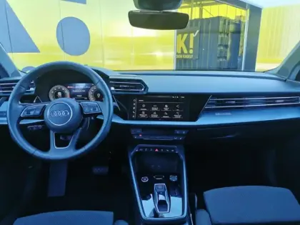 Photo 8 Audi A3 35 TFSI 150 ch Stronic7 Mhev