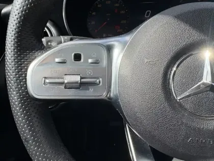 Photo 15 Mercedes Classe GLC GLC 300de 4MATIC SUV AMG Line