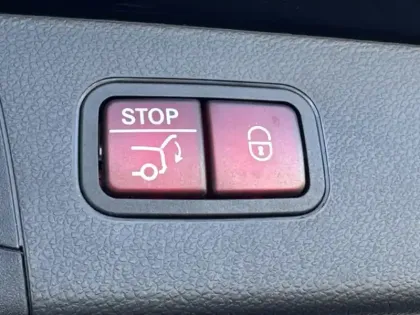 Photo 11 Mercedes Classe GLC  220 d 4MATIC SUV Avantgarde L