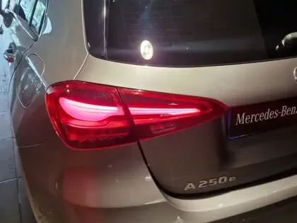 Photo 46 Mercedes Classe A 250 e Hybrid EQ AMG Line