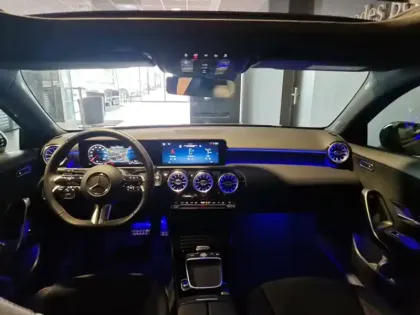 Photo 38 Mercedes Classe A 250 e Hybrid EQ AMG Line