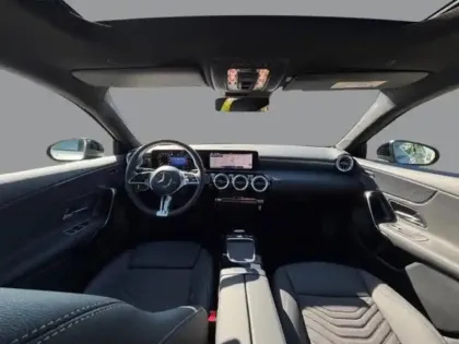 Photo 10 Mercedes Classe A 180 d Progressive Line