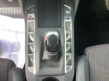 Photo 25 DS DS 3 Nouveau PureTech 100 BVM6 Performance Line