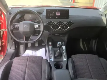 Photo 12 DS DS 3 Nouveau PureTech 100 BVM6 Performance Line