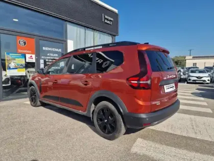 Photo 5 Dacia Jogger 5 Places Extreme Hybrid 140