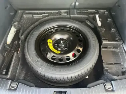 Photo 28 Ford Kuga 2.5 Duratec 190ch FHEV E85 Titanium BVA