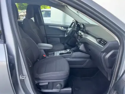 Photo 26 Ford Kuga 2.5 Duratec 190ch FHEV E85 Titanium BVA