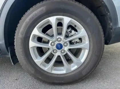 Photo 13 Ford Kuga 2.5 Duratec 190ch FHEV E85 Titanium BVA