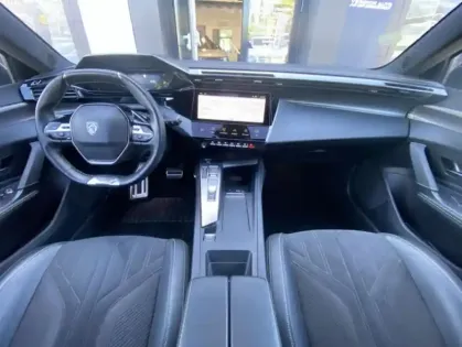 Photo 6 Peugeot 308 III BlueHDI 130 EAT8 GT